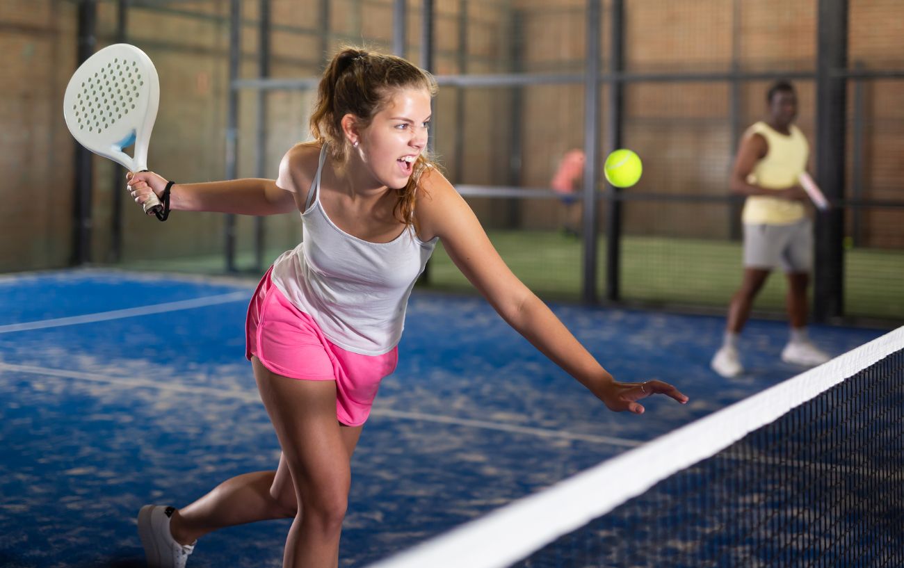 So sánh pickleball vs tennis – Chọn môn thể thao phù hợp với phong cách sống của bạn