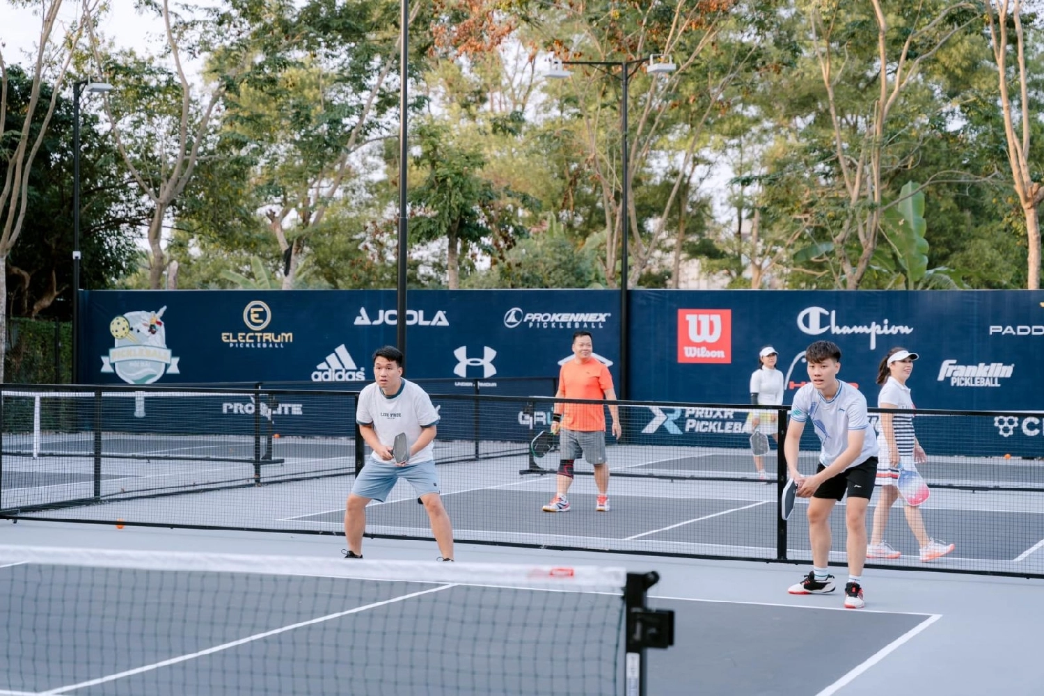Giải Pickleball Nội Bộ Công Ty: Gắn Kết và Thể Thao